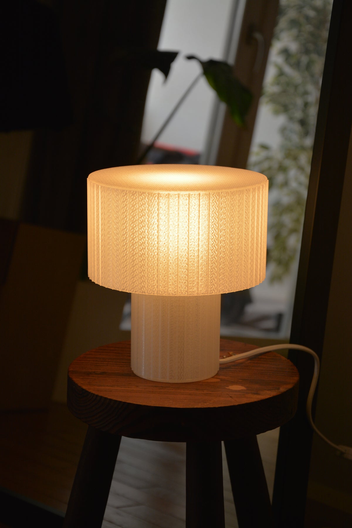 Lampe Ema - Blanche