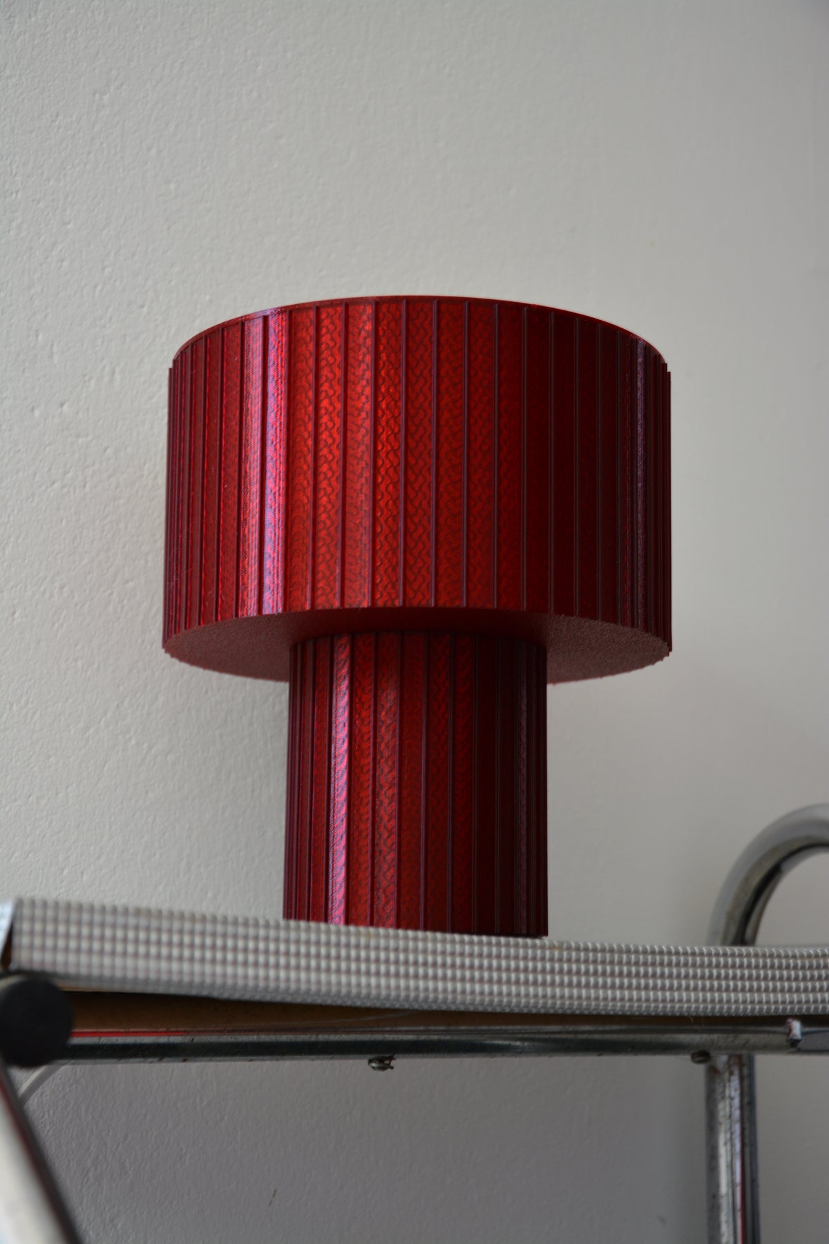 Lampe Ema - Burgundy