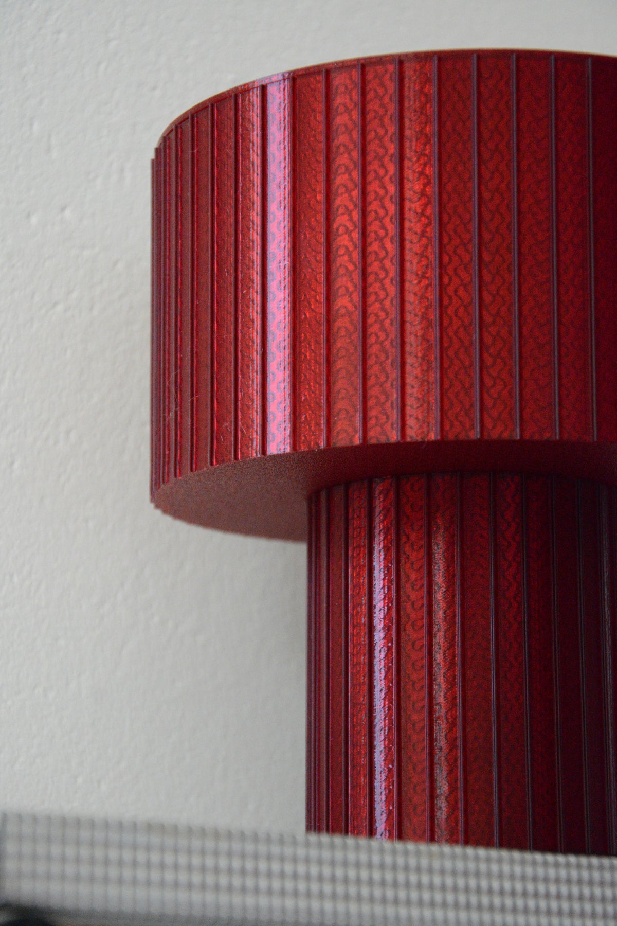 Lampe Ema - Burgundy