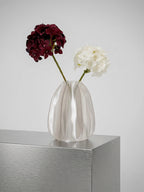 Vase design impression 3D en PETG recyclé translucide, silhouette organique – Méré Printed Design, fabriqué à Bordeaux